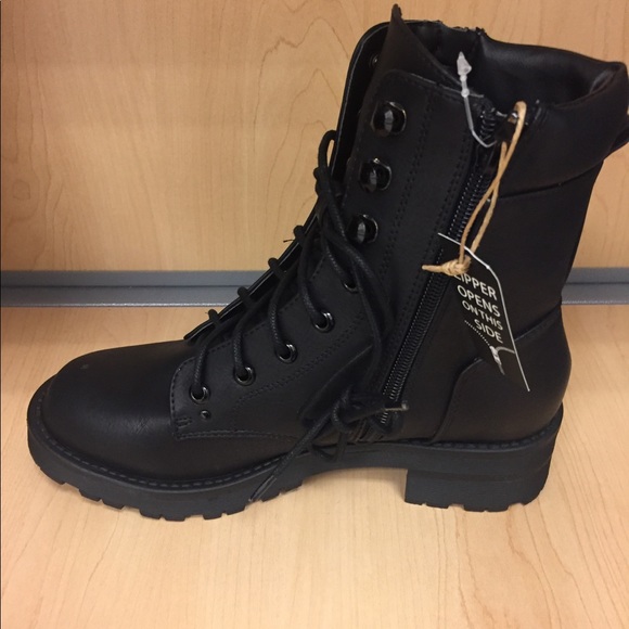 🥾Mia Combat Boots🥾 - Picture 5 of 5